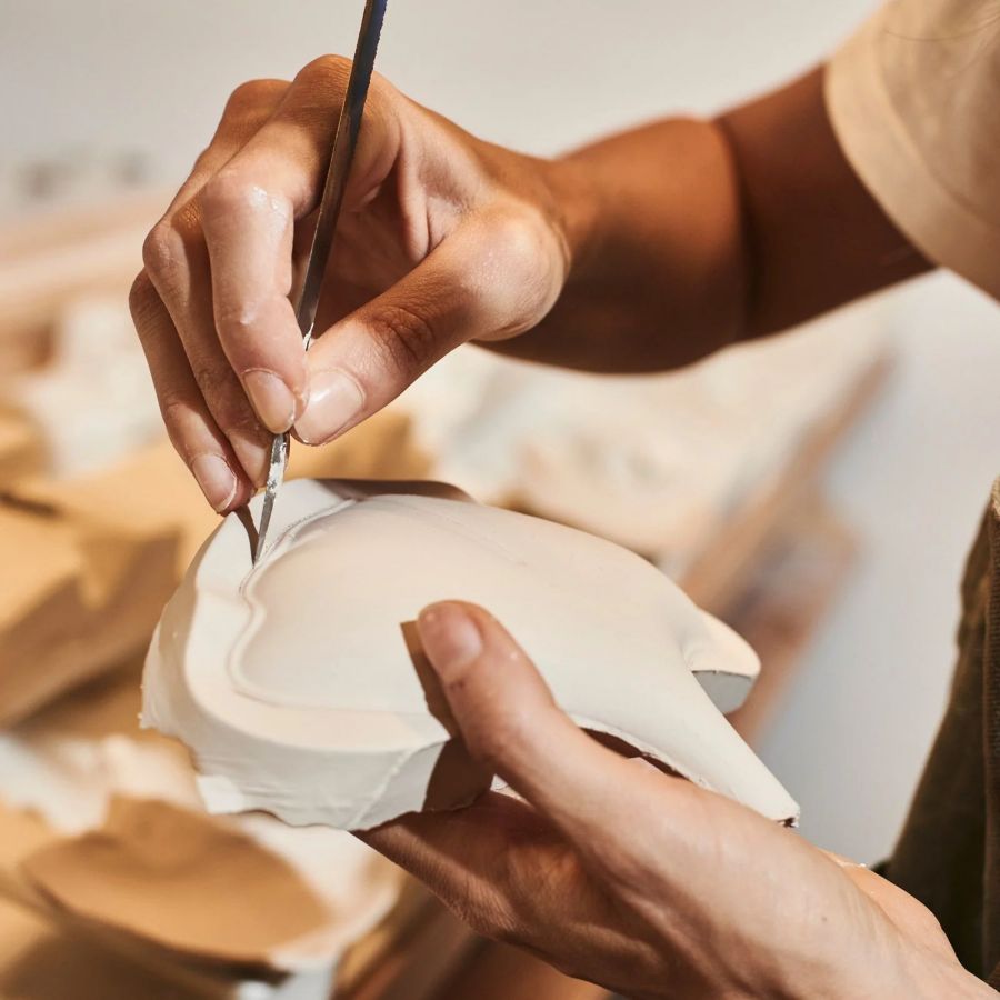 Ceramic Ginkgo Round Linear Chandelier