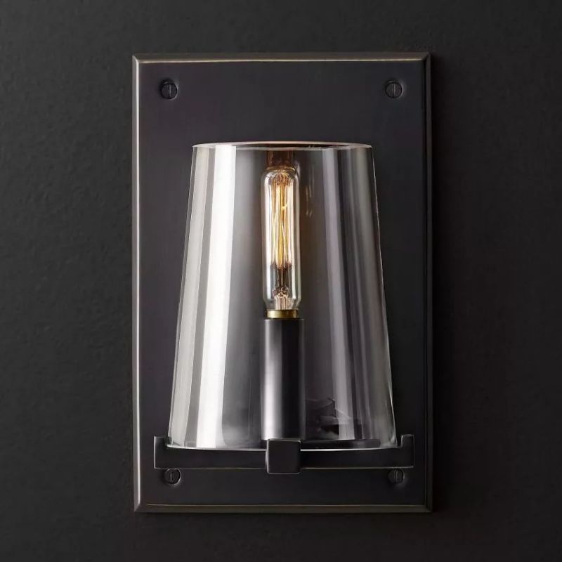 Kuseau Glass Wall Sconce