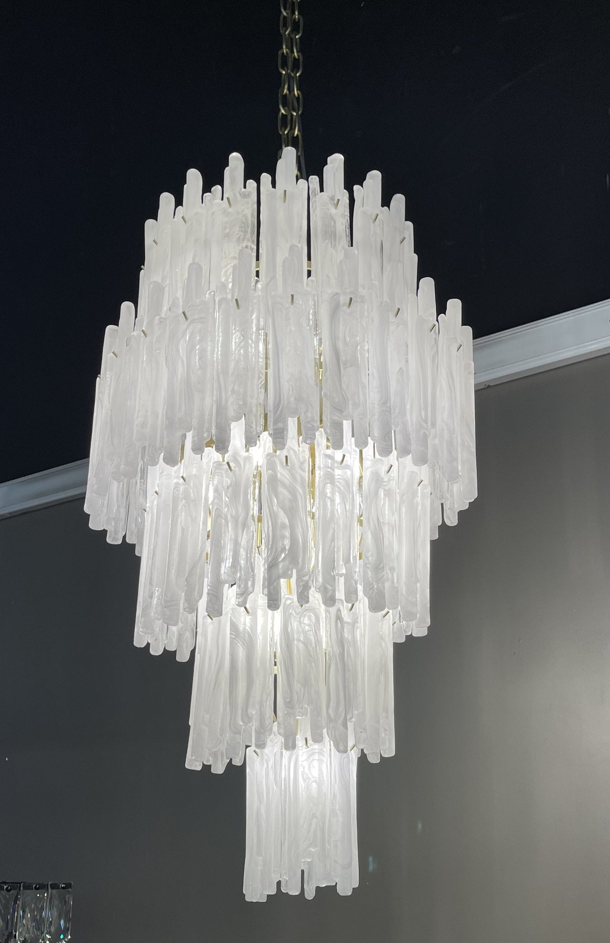 Blanche Tiered Murano Glass Chandelier - product detail 6