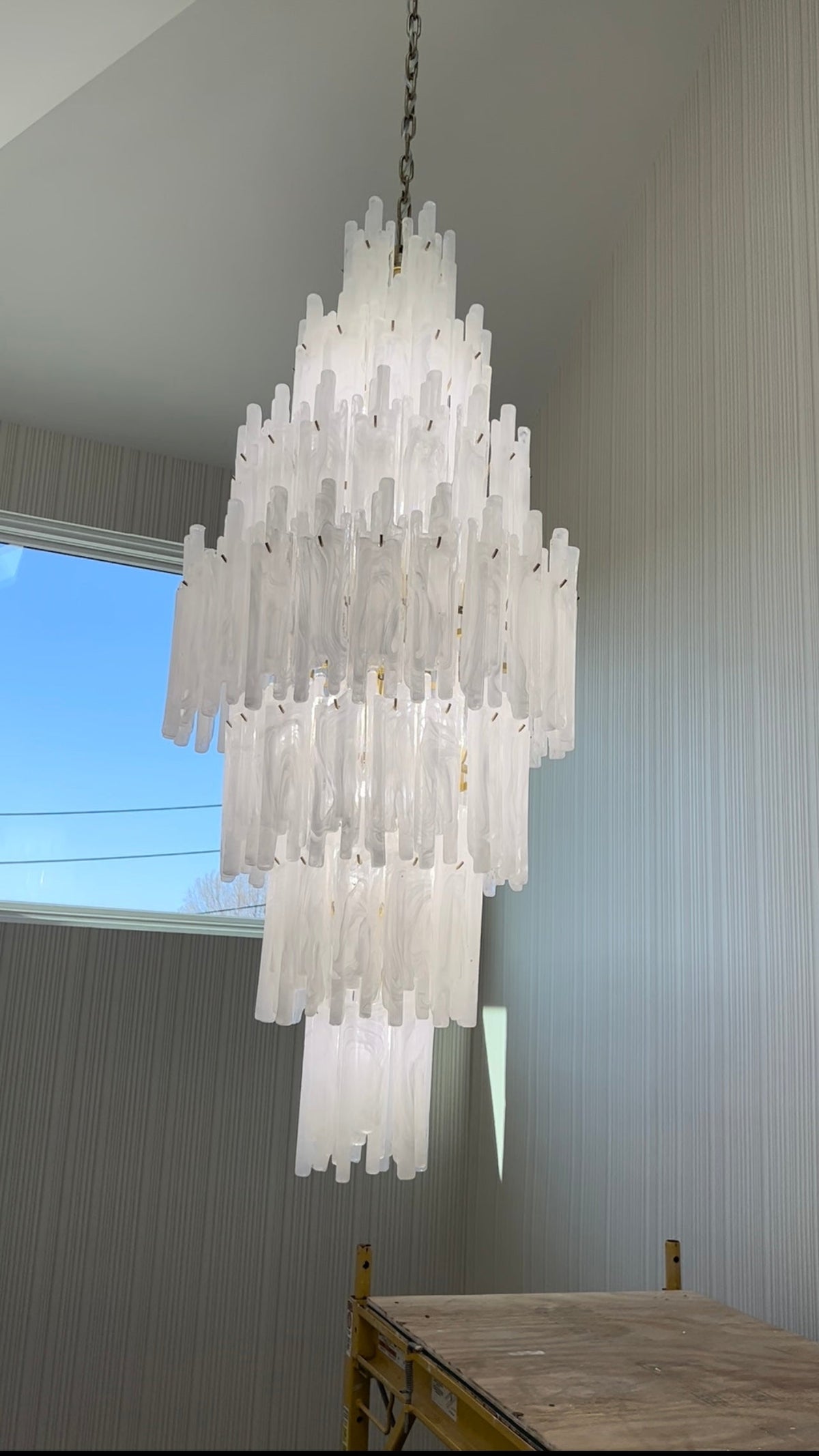 Blanche Tiered Murano Glass Chandelier - product detail 8